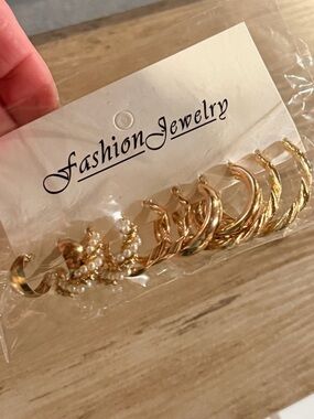Fashion Jewelry Gold Pearl Accent Hoop Earrings Set